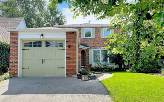 51 Dersingham Cres, Don Mills and Steeles, German Mills, Markham, Toronto L3T 4E9